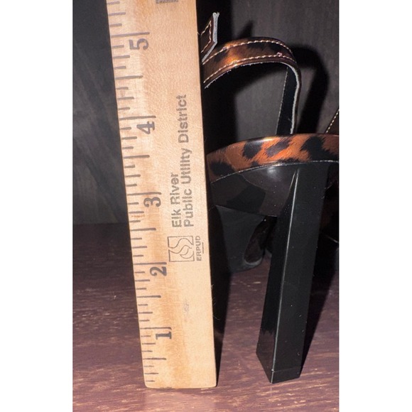 NEW Marc Fisher Leopard Print Slingback Heels Pumps Square Size 7.5 - Picture 5 of 7